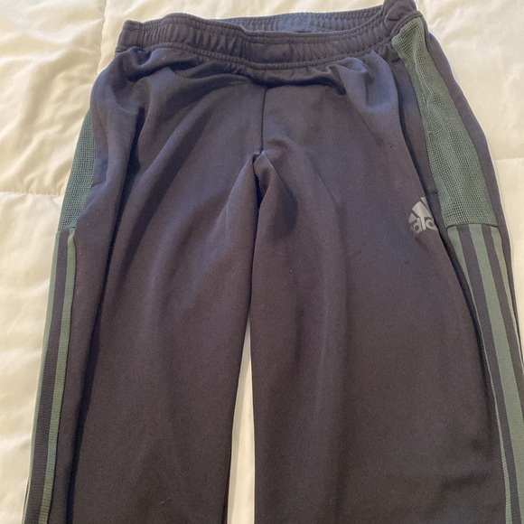 Adidas men’s pants - Picture 4 of 6